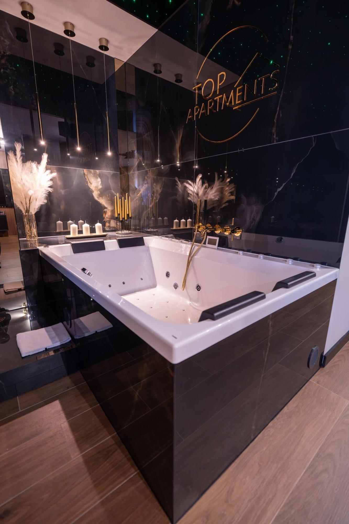 Z Jacuzzi, Wislane Tarasy Apartament Kraków